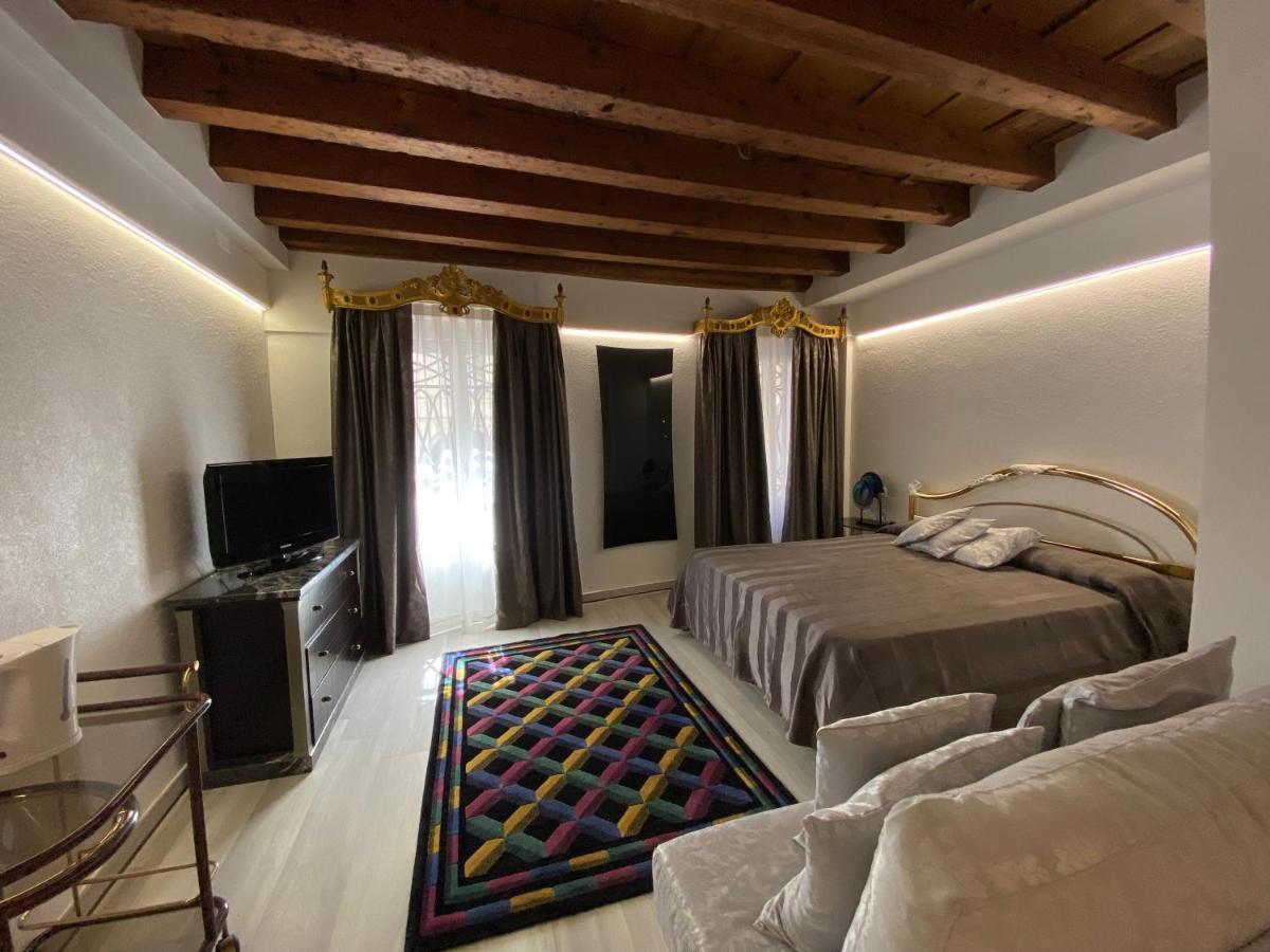 Ln Homes Venice - San Marco Canal View Extérieur photo